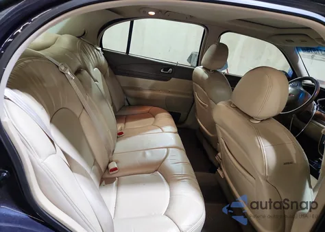 1999 Lincoln Continental z USA, uszkodzony, nr VIN 1LNHM97V3XY651210